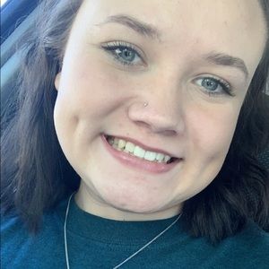 Meet your Posher, Mckenzee